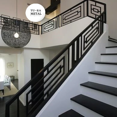 MERDİVEN KORKULUKLARI