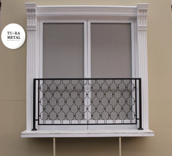 DEMİR DOĞRAMA FERFORJE BALKON KORKULUKLARI