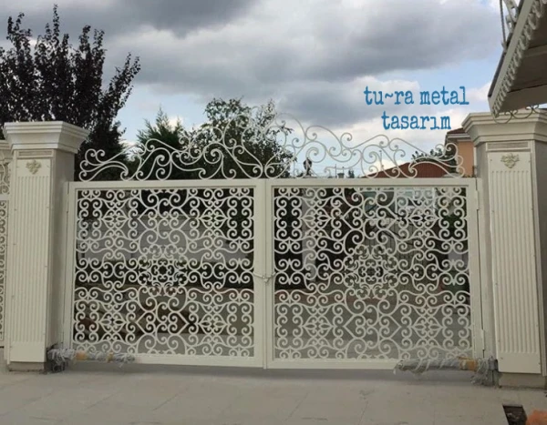 BAHÇE KAPILARI