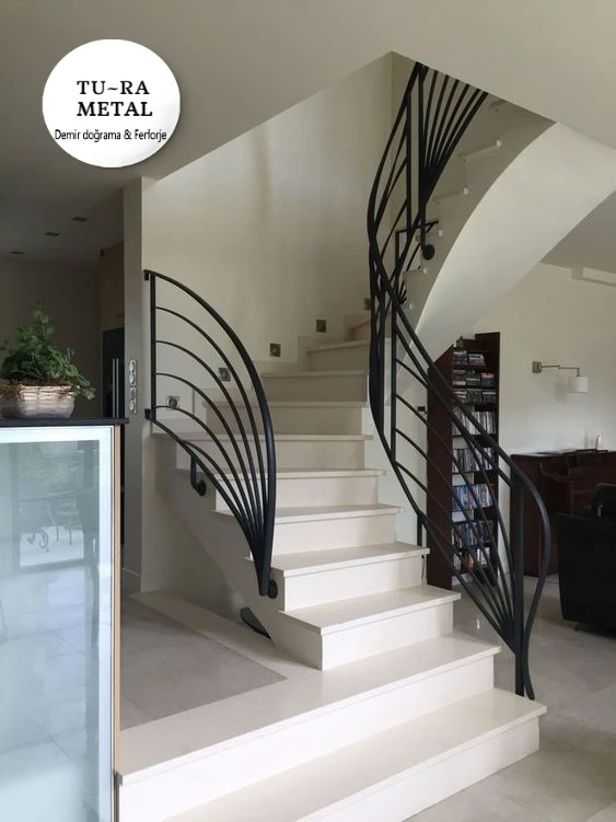 MERDİVEN KORKULUKLARI