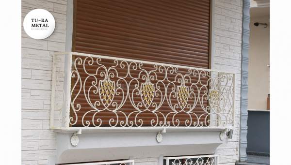 DEMİR DOĞRAMA FERFORJE BALKON KORKULUKLARI