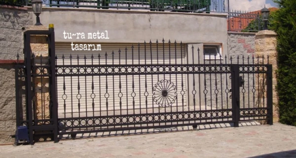 BAHÇE KAPILARI